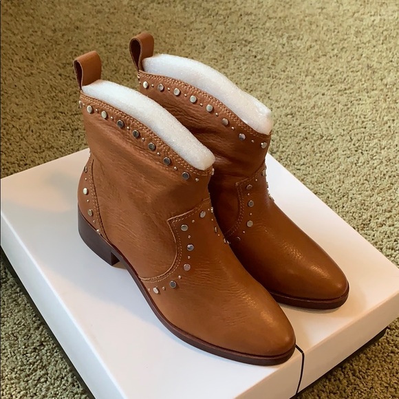 BNIB Dolce Vita || Tobin Studded Leather Booties - Picture 7 of 8